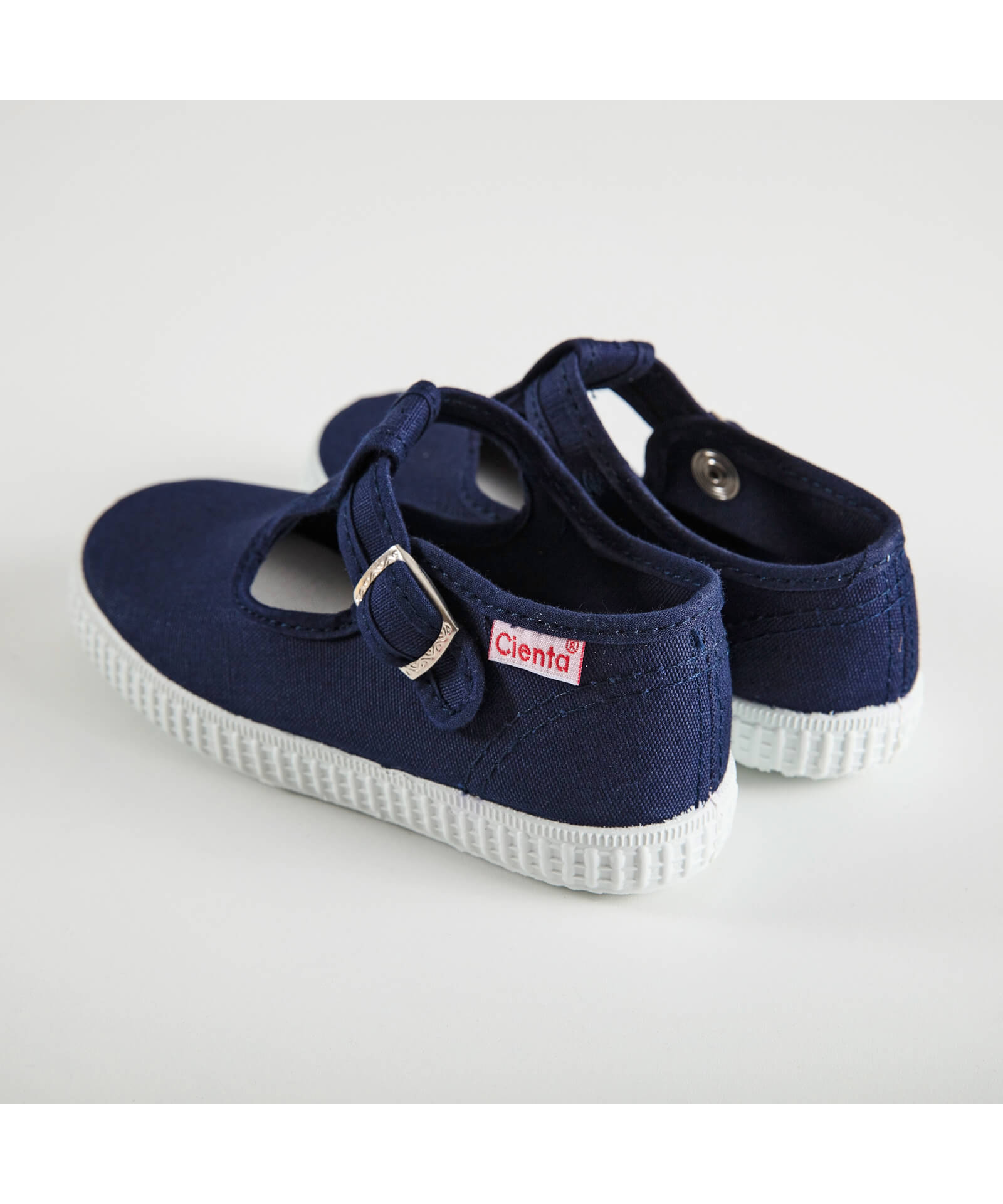 Navy T-Bars kids shoes by Cienta (back)